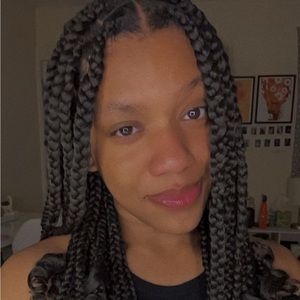Meet your Posher, Robyn